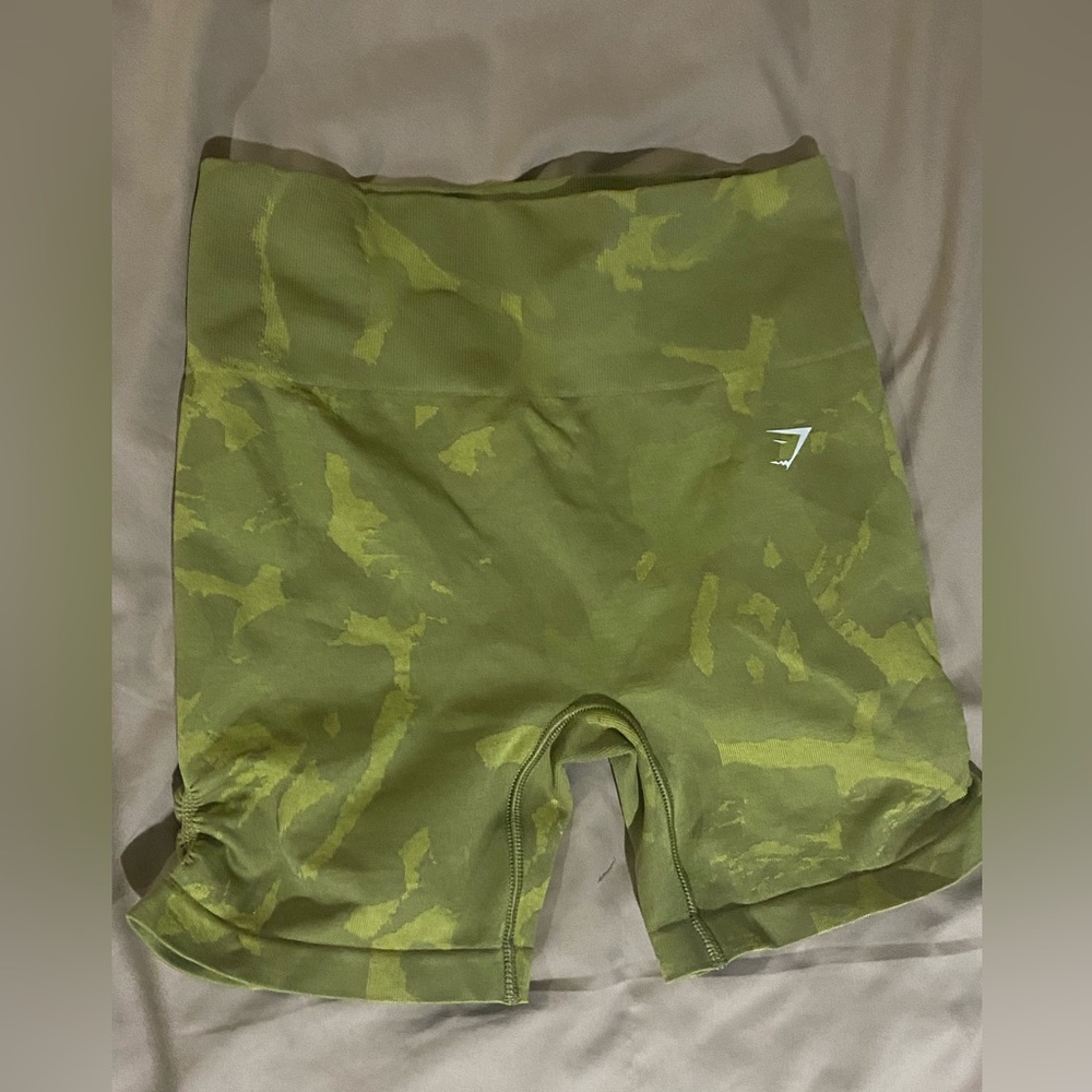 Camo green seamless Gymshark shorts